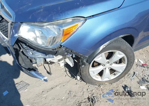 2016 Subaru Forester 2.5I Premium из США, поврежденный, VIN JF2SJADCXGH462014